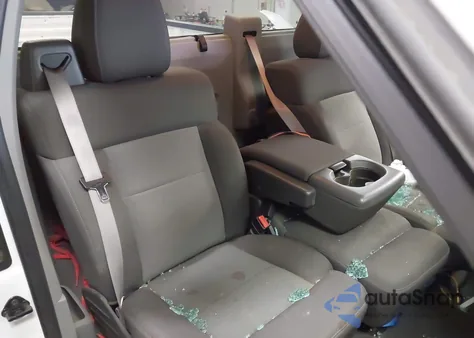 2005 Ford F-150 Xl/Xlt z USA, uszkodzony, nr VIN 1FTPF12575NA35883